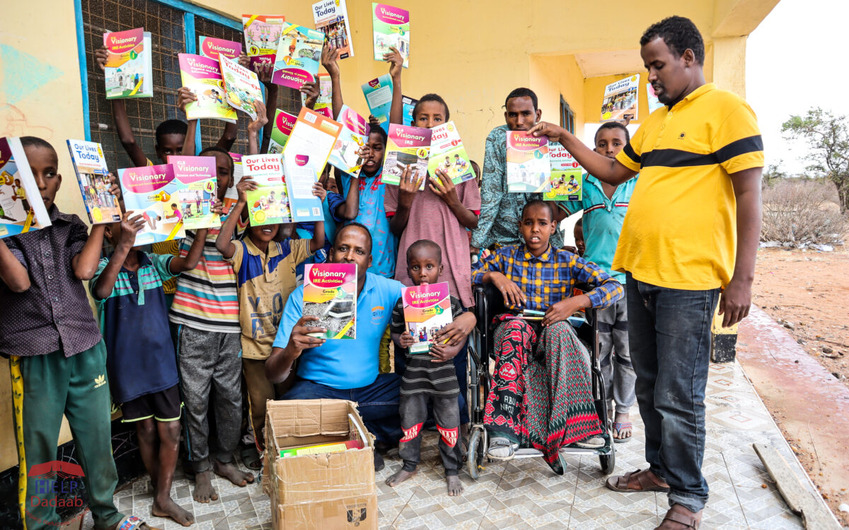 CBC TEXT BOOKS DISTRIBUTION IN GARISSA COUNTY BY HELP DADAAB